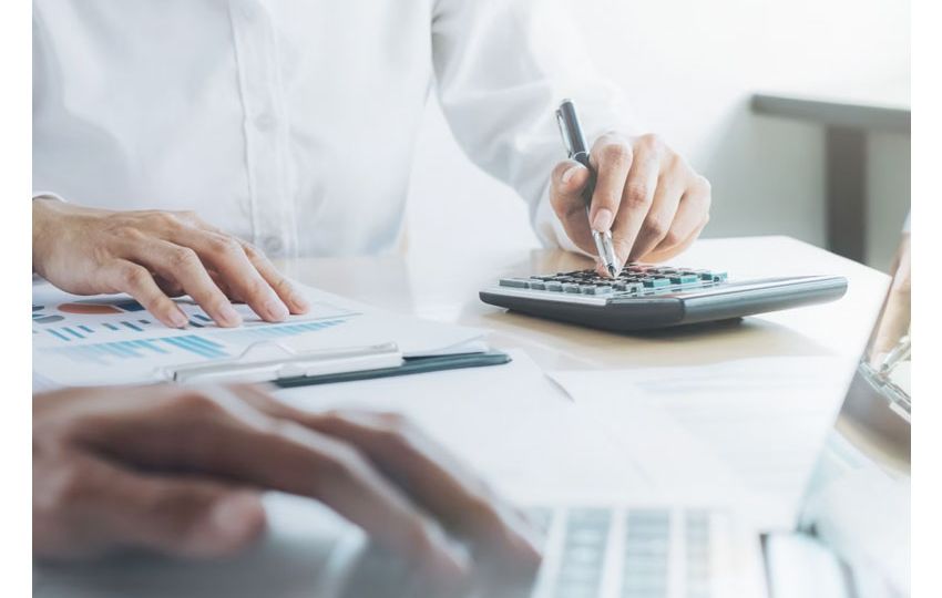 FP Administración y Finanzas adaptada al mercado laboral - Julio 2023 Efa El Campico
