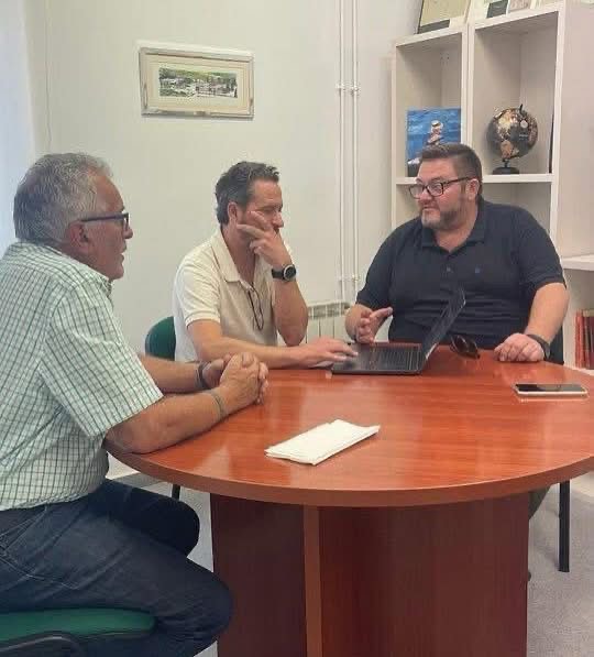 Acuerdo con la Junta Mayor de Cofradias - EFA El Campico Acuerdo con la Junta Mayor de Cofradias - EFA El Campico